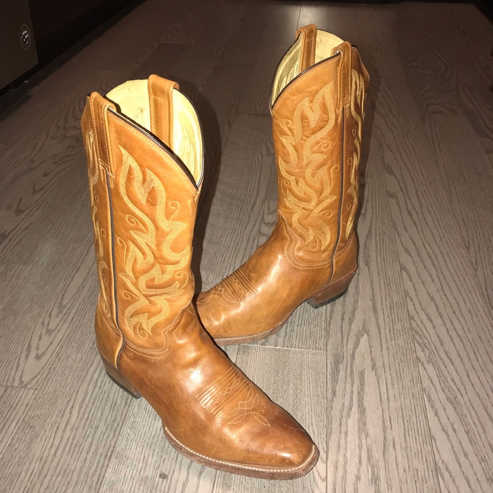 Mezcalero Cowboy Boots 7.5M or 9.5W